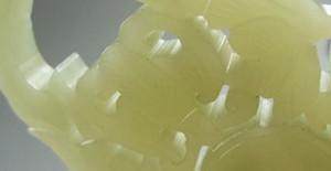 古玉學(xué)步(20):開料鏤雕怎解玉 細(xì)察工痕藏拉絲